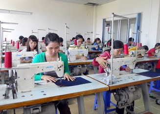 Đề tài: Xây dựng mô hình đào tạo cạnh xí nghiệp phục vụ phát triển nguồn nhân lực và giải quyết việc làm tỉnh Hậu Giang