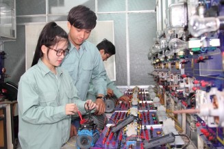 Ngành kỹ thuật điện tử - truyền thông: Không lo thiếu việc làm